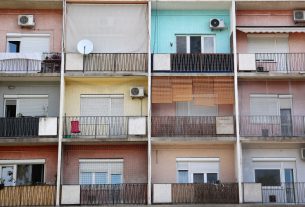 Szeged, ingatlan, lakás, Mars tér, erkély