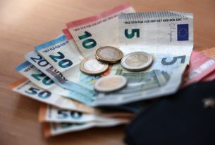 Szeged, euro, pénz, illusztráció, gazdaság