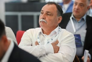 Gajdos László