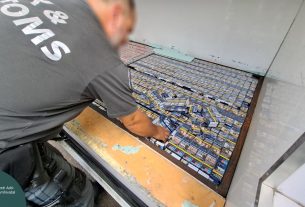 Nem csak klímaberendezést rejtett a furgon az M1-es autópályán